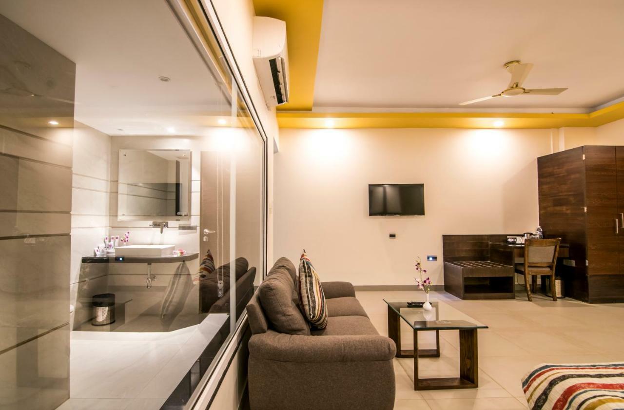 Regenta Central North Goa, Arpora Exterior foto